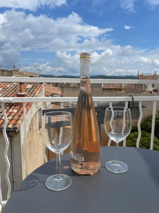 2 Pieces Climatise En Duplex Avec Terrasse Apartment Aix-en-Provence Luaran gambar
